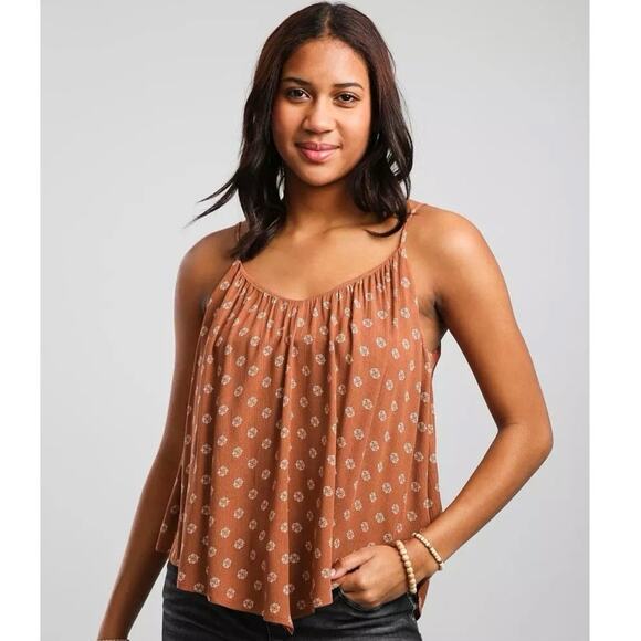 Buckle Daytrip Rust Floral Double V-Neck Tank - Small - Picture 2 of 11